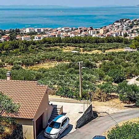 Kuca Za Odmor Boris Сasa de vacaciones Podstrana